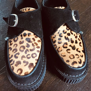 T.U.K. CREEPERS BLACK LEOPARD Suede W 6, M 4